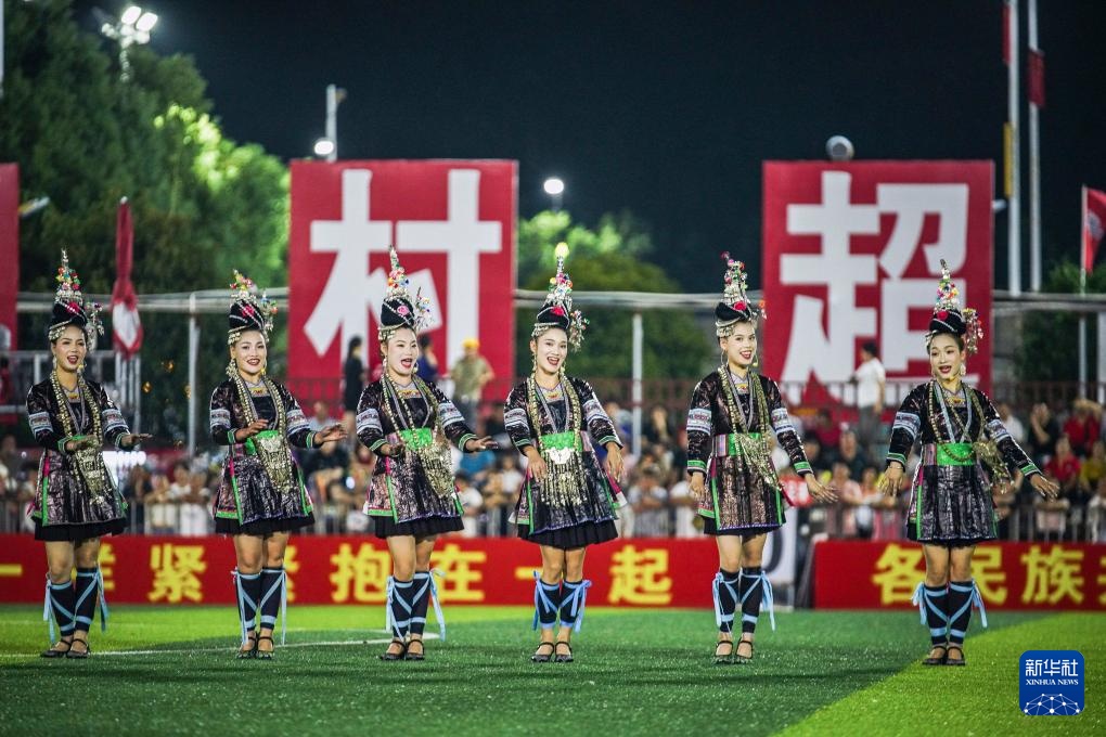  草根球队逆袭淘汰职业劲旅