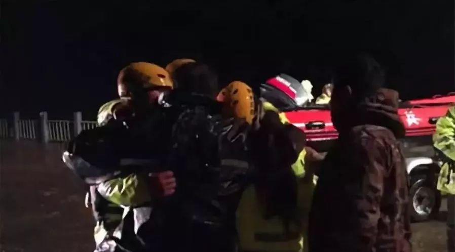  丘里奇ACE雨轰炸对手防线全面崩溃