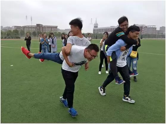  網球員心理辅导普及，专业团队入驻训练营