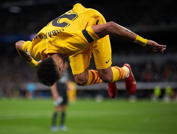  西甲国家德比，巴萨主场大胜皇马