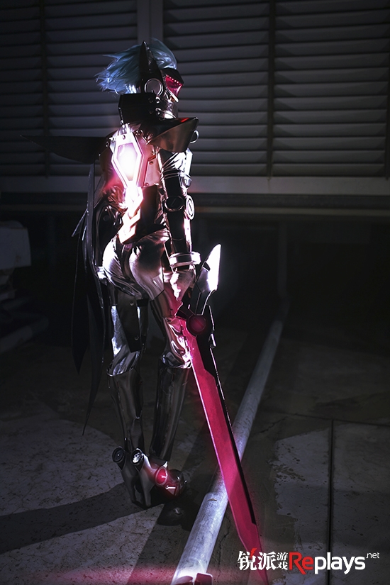  女子电竞战队崛起，巾帼英姿不让须眉