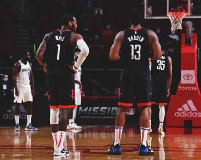  热火全队多点开花战胜公牛队