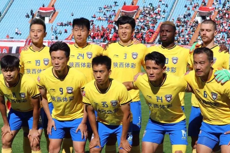  曼联年轻阵容遇挫，客场不敌传统劲旅  