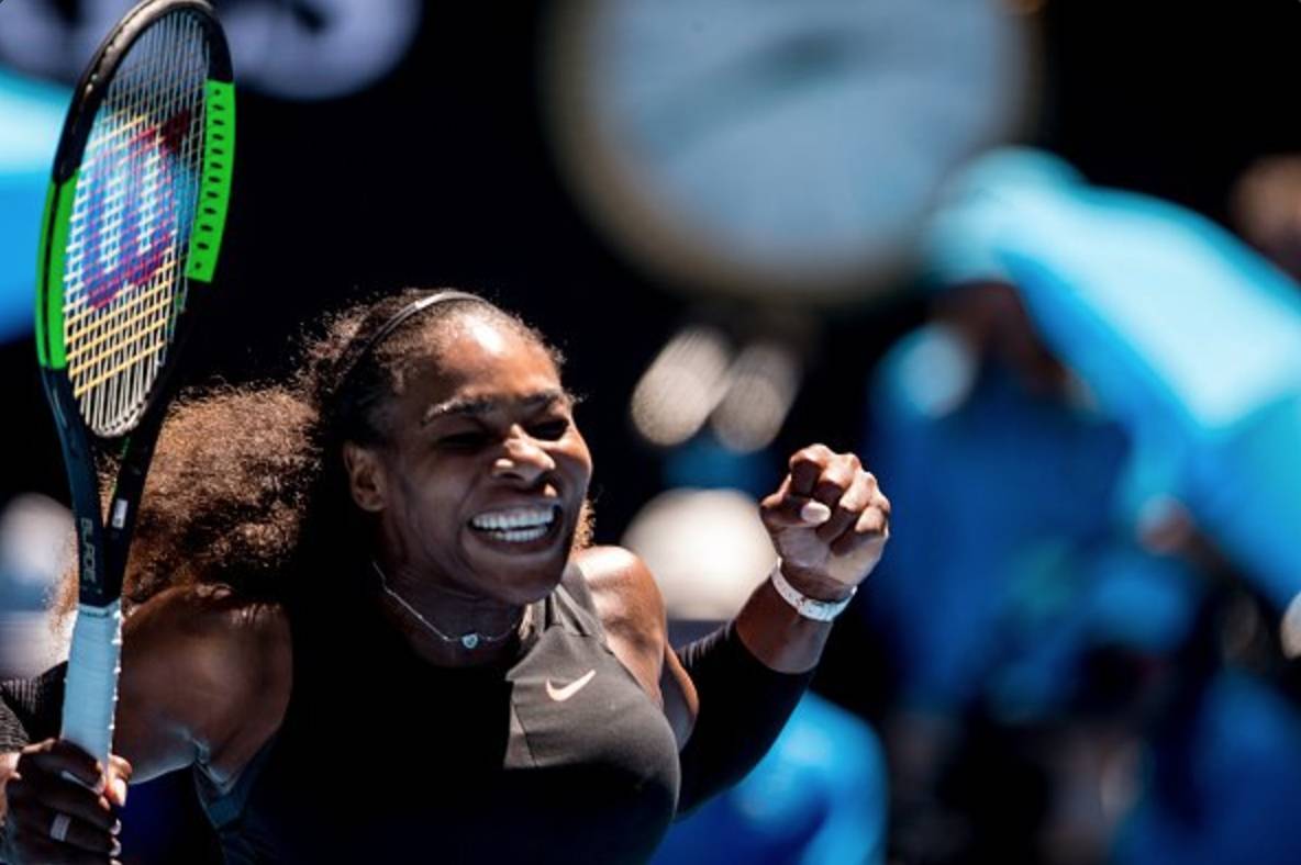  费德勒告别赛引泪目，球迷致敬传奇时刻